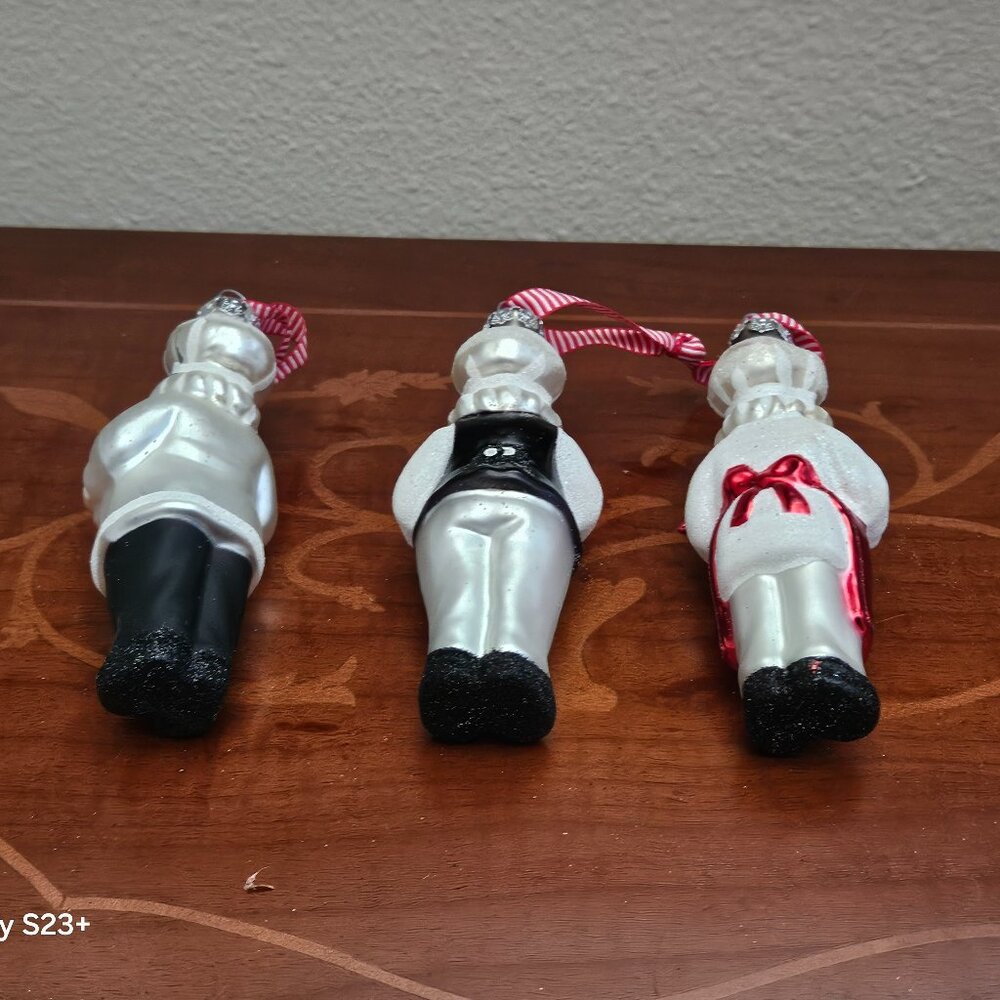 SET 2012 WILLIAMS-SONOMA SANTA CHEF COOK HAND PAINTED GLASS CHRISTMAS ORNAMENTS - Picture 11 of 13
